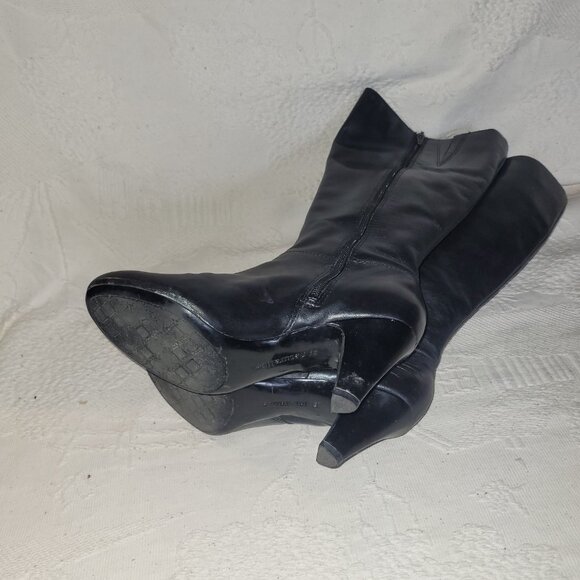 Naturalizer 5N Black Leather Heeled Boots - Picture 11 of 16